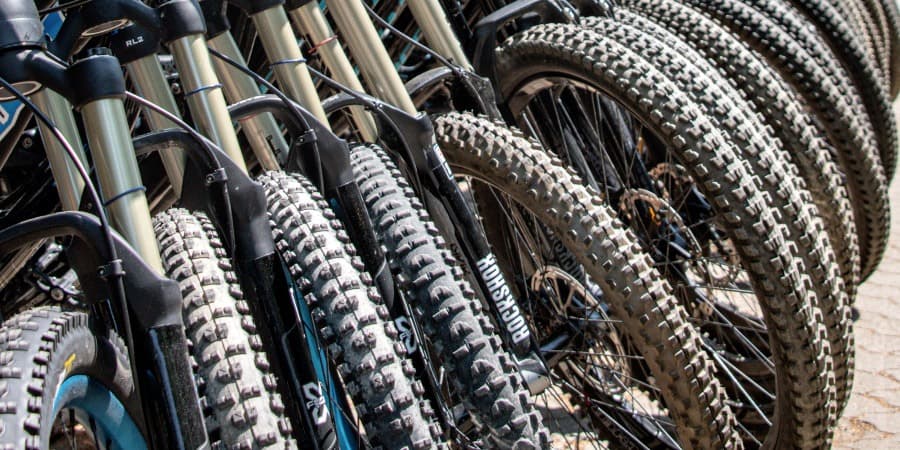 Brede mountainbikedæk